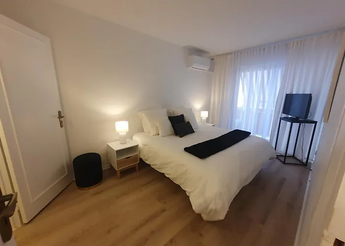 2 Pieces Carre D Or Les Floralies Apartment Antibes