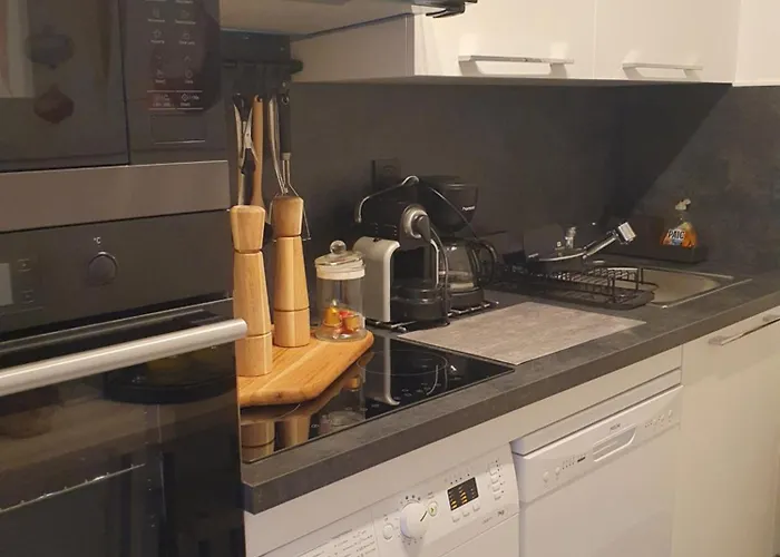 2 Pieces Carre D Or Les Floralies Antibes